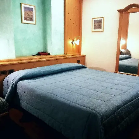 Garni Alpino Hotel San Martino Di Castrozza